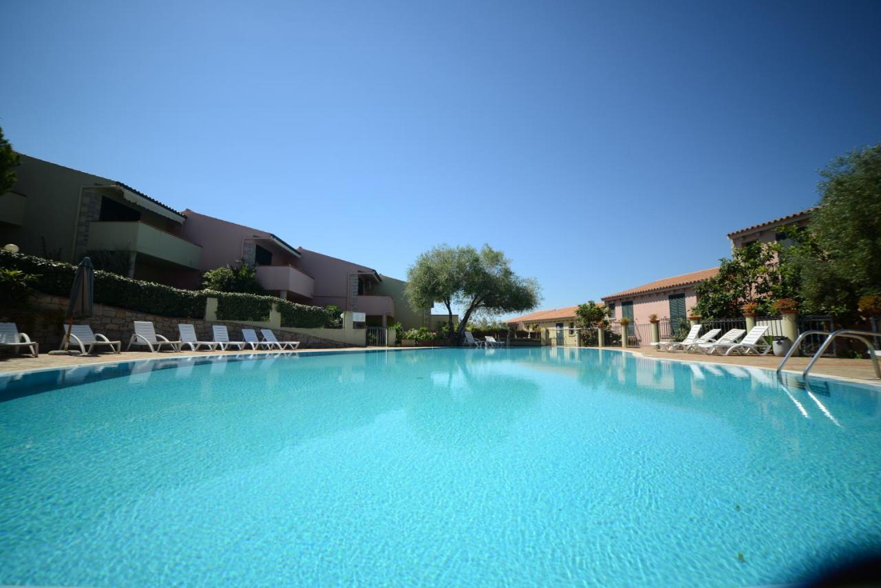 Villaggio Sa Ventana Badesi Dış mekan fotoğraf